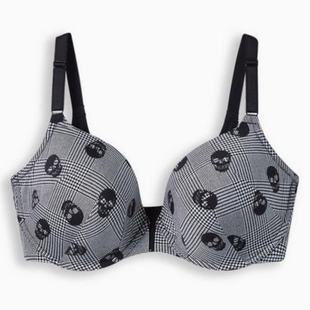 T-SHIRT LIGHTLY LINED
PRINT FRONT CLOSE
360° BACK
SMOOTHING™ BRA